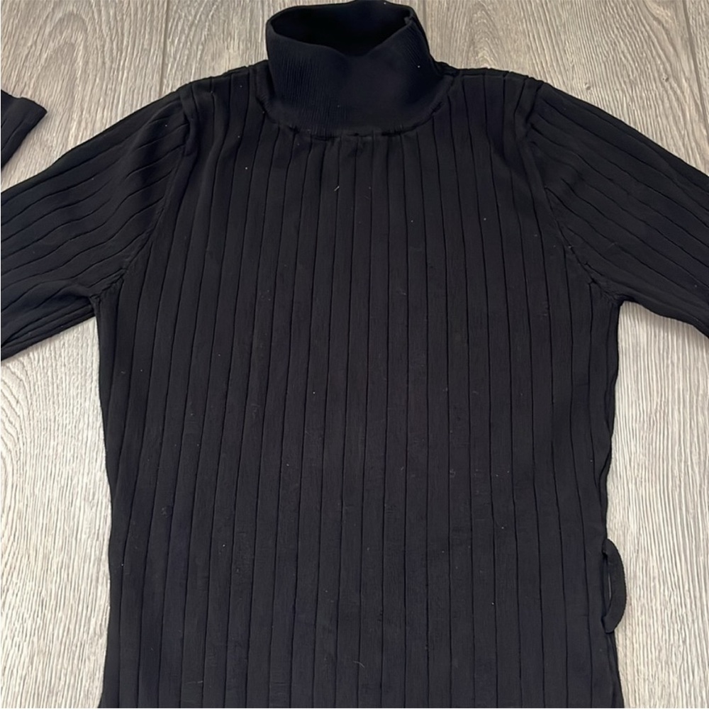 Elegant Black Long Sleeve Dress - Picture 6 of 8